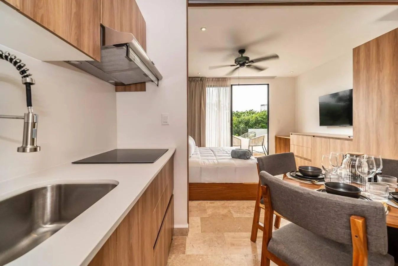 King Studio With Balcony, Rooftop Pool In Trendy Aldea Zama Tulum Mexico