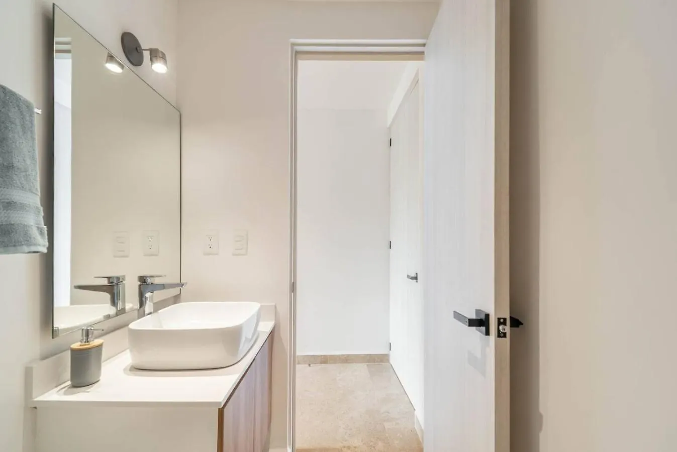 King Studio With Balcony, Rooftop Pool In Trendy Aldea Zama Tulum